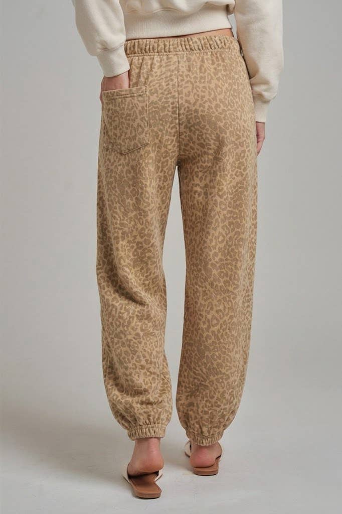 LEOPARD FLEECE COMFY SWEATPANTS WITH A DRAWSTRING