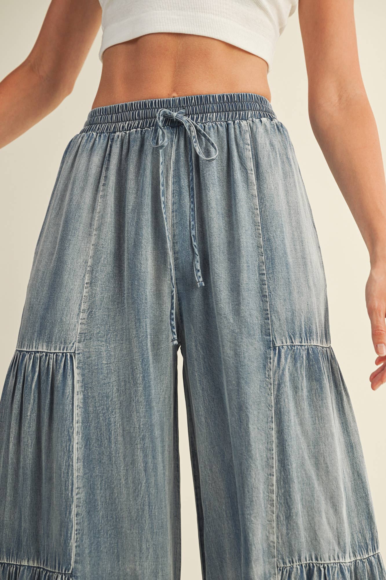 Voluminous Tiered Wide Silhouette Tencel Pant
